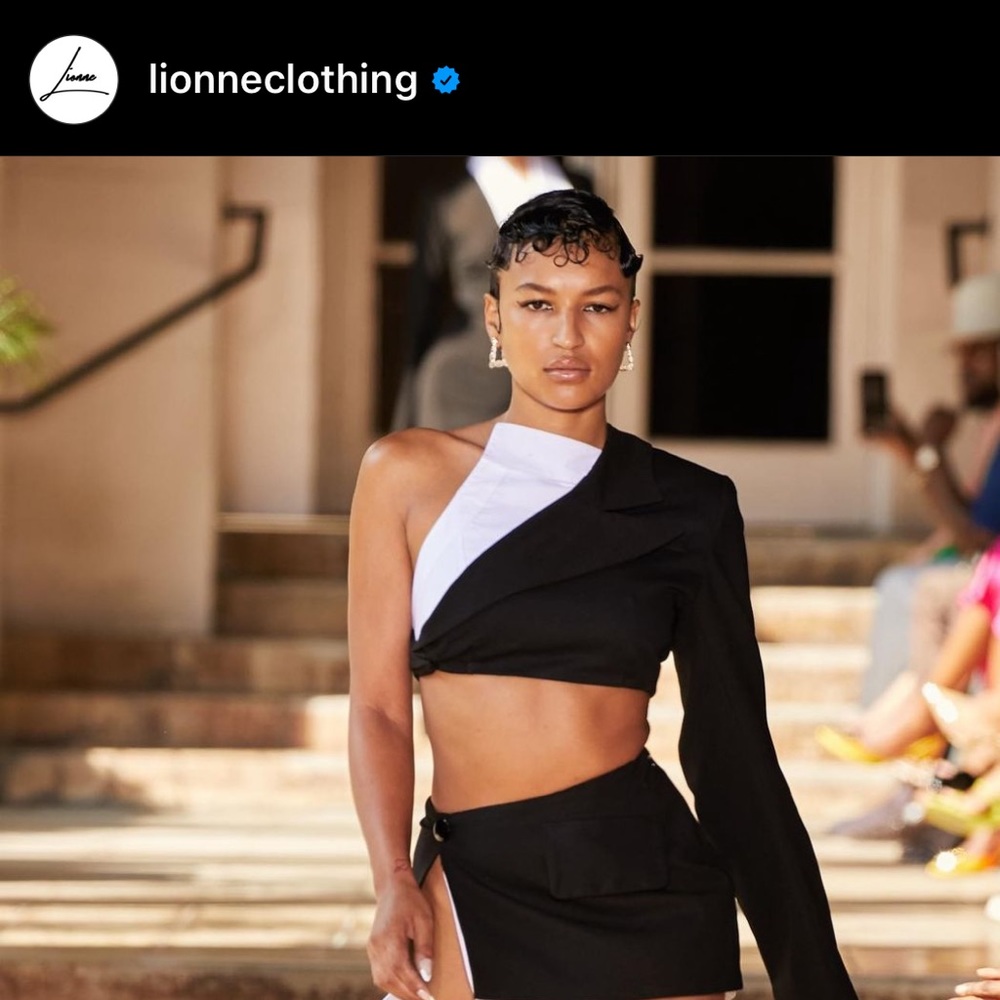 Lionne Cropped Black and White Blazer